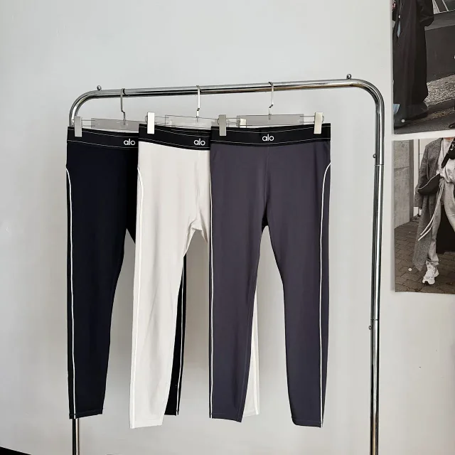 Alo Yoga Trousers High-Waisted Side-Stripe Leggings product detail image 2