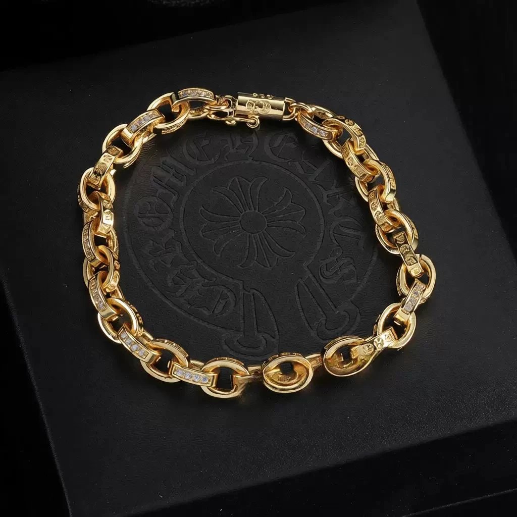 Thin letter diamond bracelet (gold)