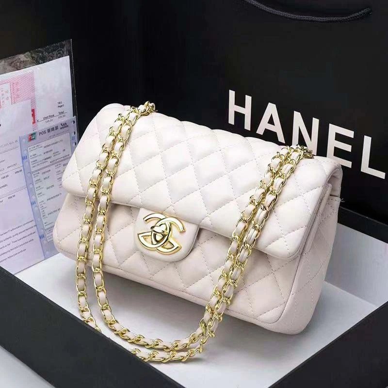 Chanel Shoulder Bags Quilted flap chain bag with interlocking CC turn-lock image 3