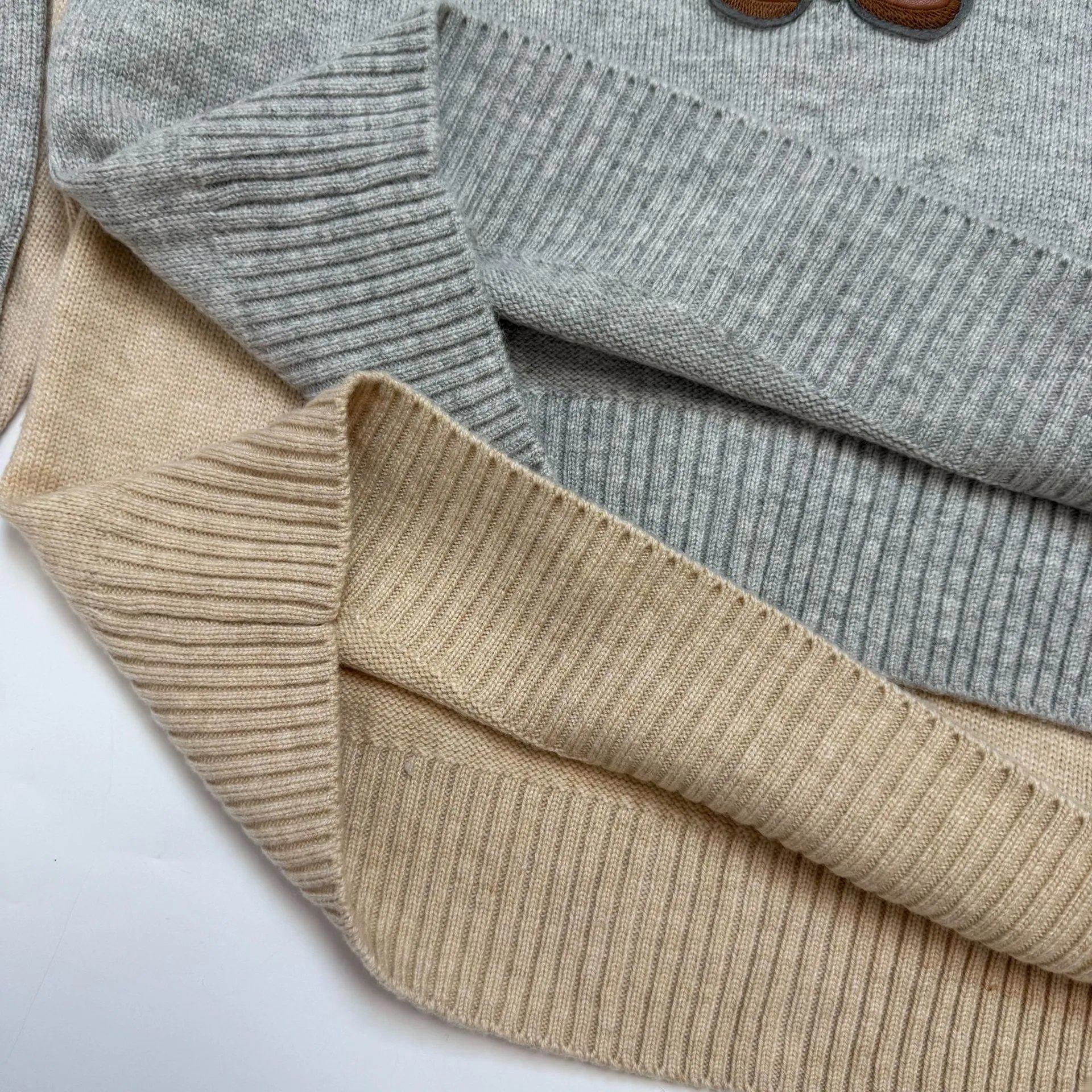 Polo Ralph Lauren Bear Embroidered Gray Sweater - 14