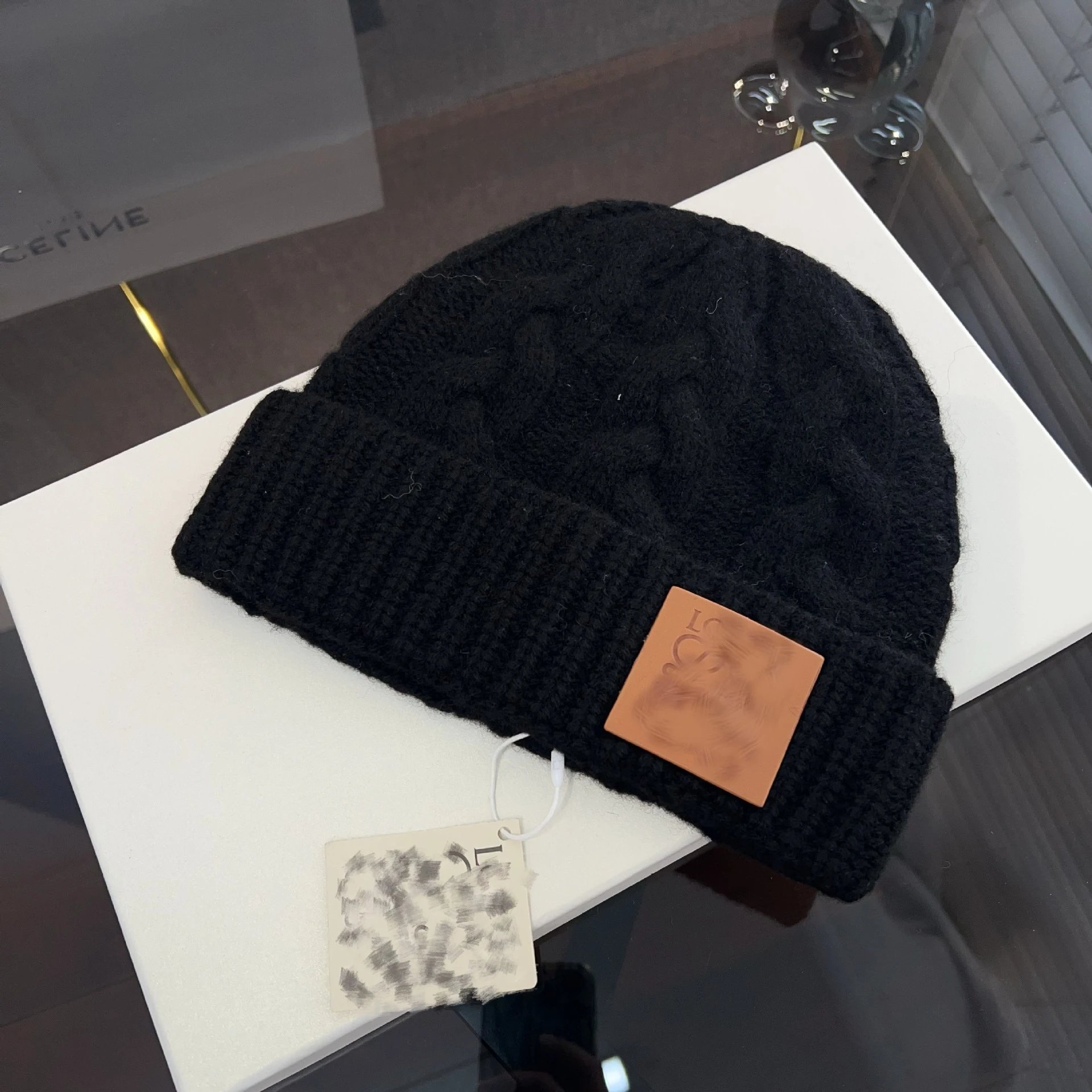 Loewe Cable Knit Beanie Rust Red - 3