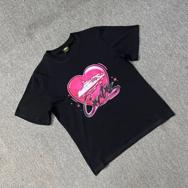 Design Heart Graphic Print Black T-Shirt - 1
