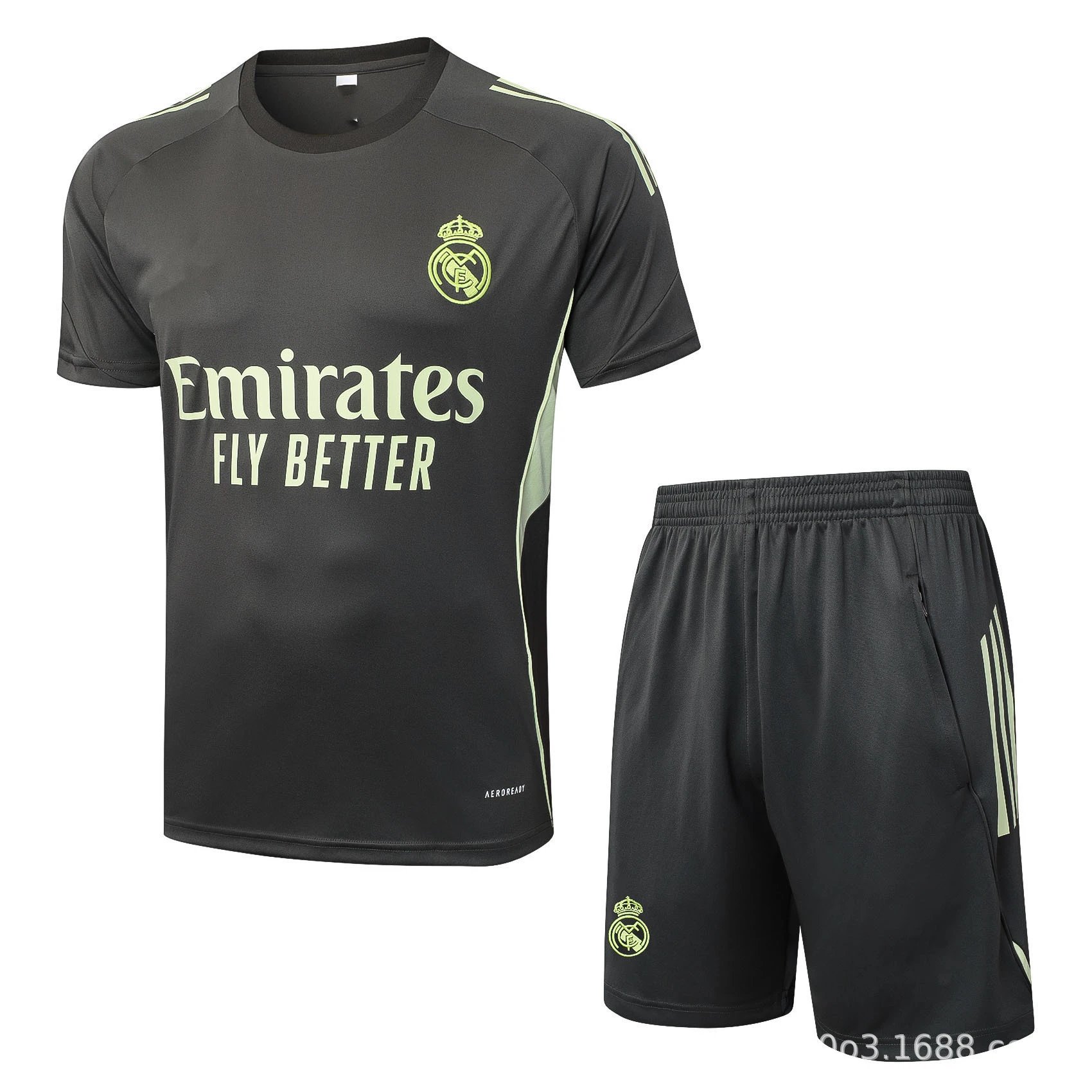 Juventus Training Set White / Black Sporty Activewear - 21