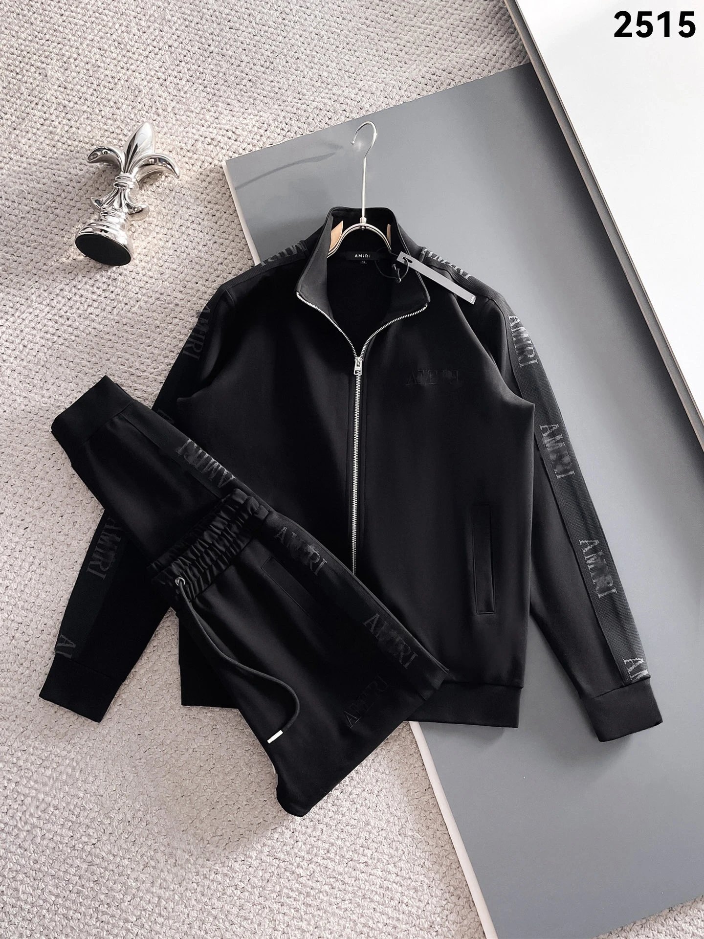 Unbranded Assorted zip-up tracksuit sets — 2515 Black