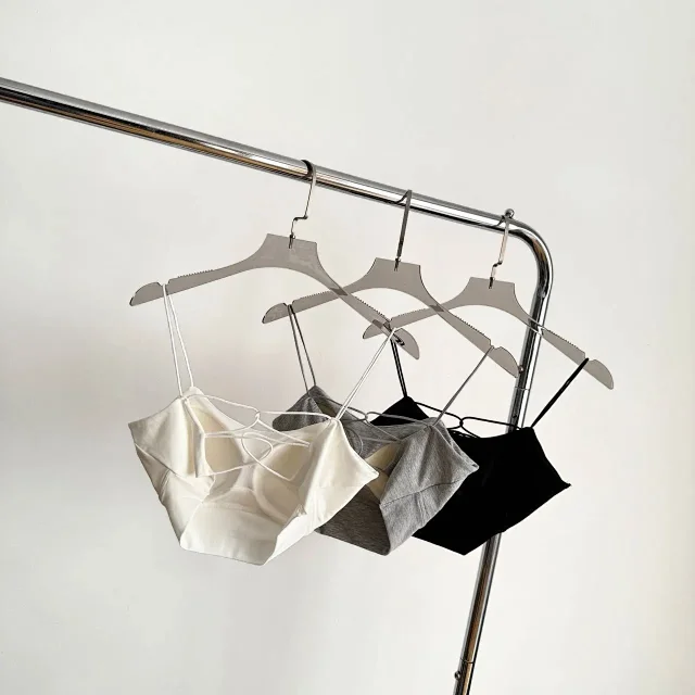 Alo Yoga Underwear Strappy-back padded sports bra product detail image 2
