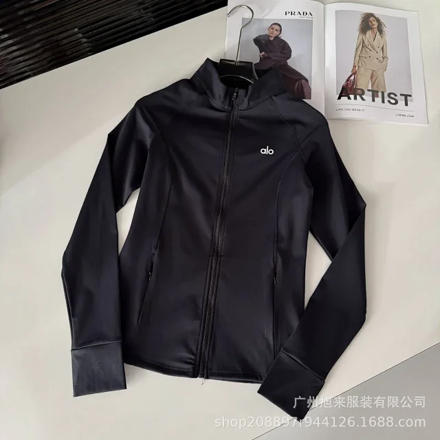 Alo Jackets Full-Zip Stand-Collar Jacket with Zip Pockets product detail image 5