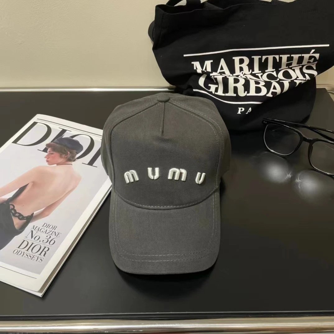 Miu Miu Embroidered Beige Baseball Cap - 6