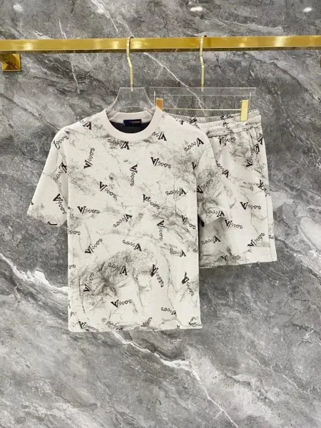 Design Marble Print Logo Set Beige T-Shirt and Shorts - 1