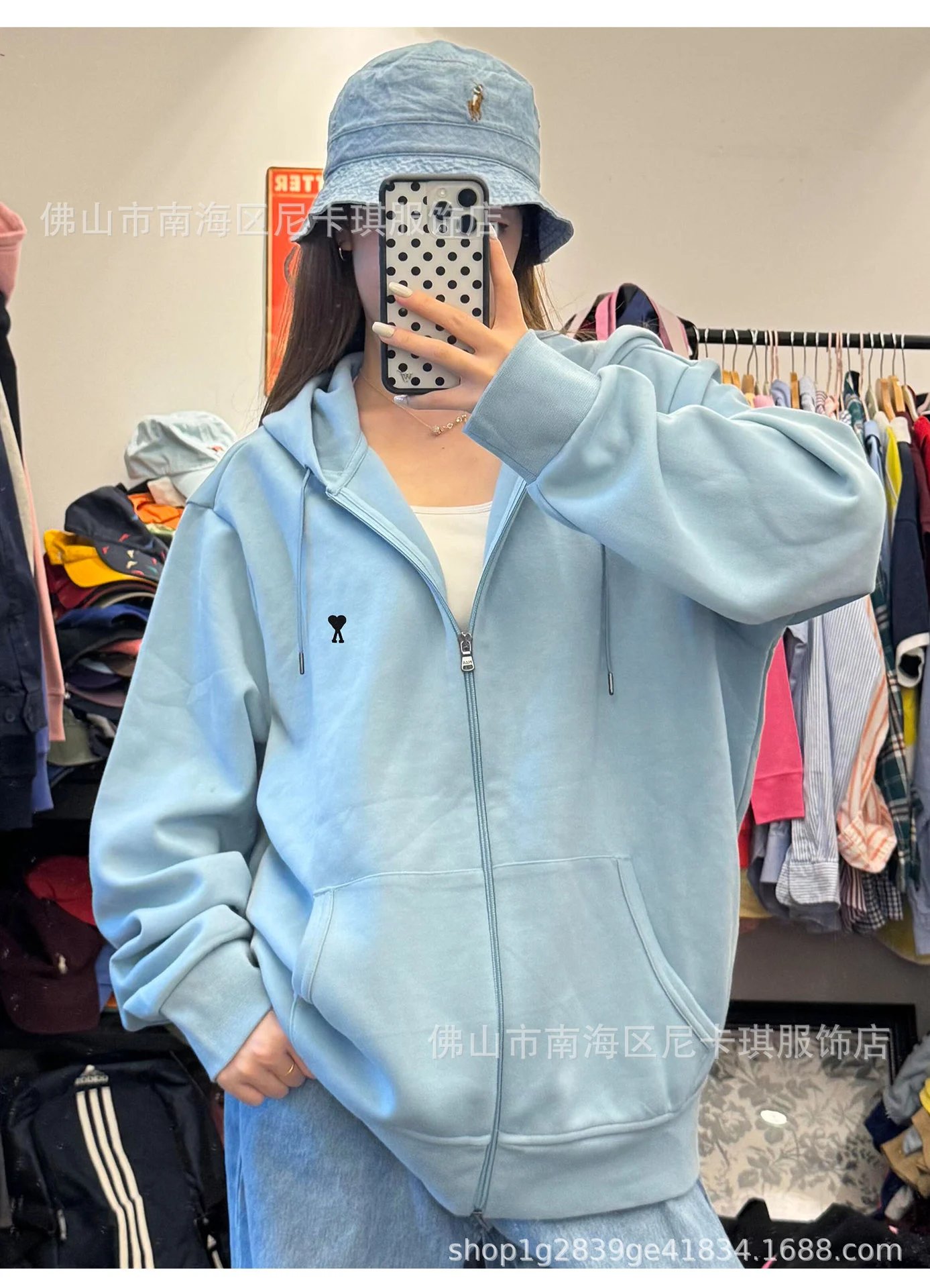 Comme des Garçons Play Heart Logo Gray Crewneck Sweatshirt Sweater - 11