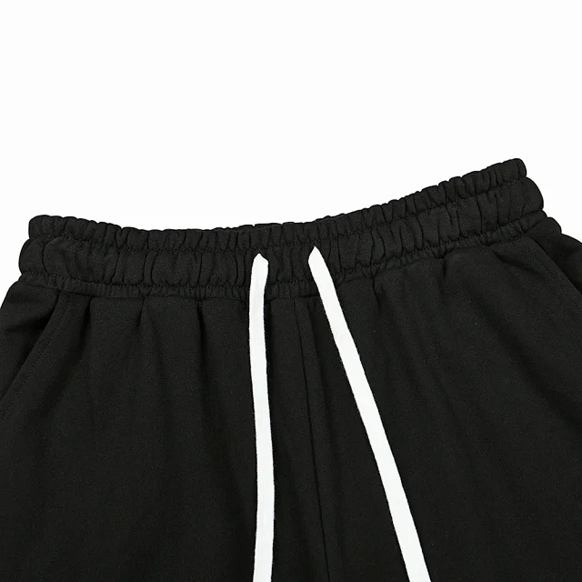 Maison Margiela Shorts Drawstring with numeric graphic print product detail image 12