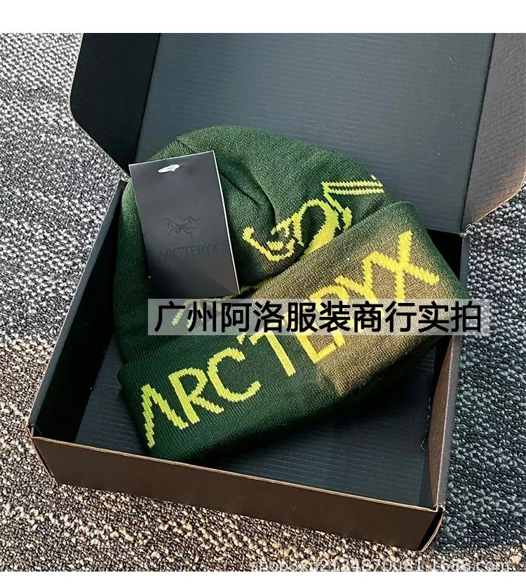 Arc'teryx Logo Beanie Black - 10