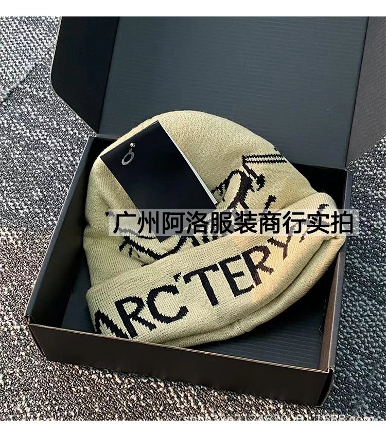 Arc'teryx Logo Beanie Black - 12