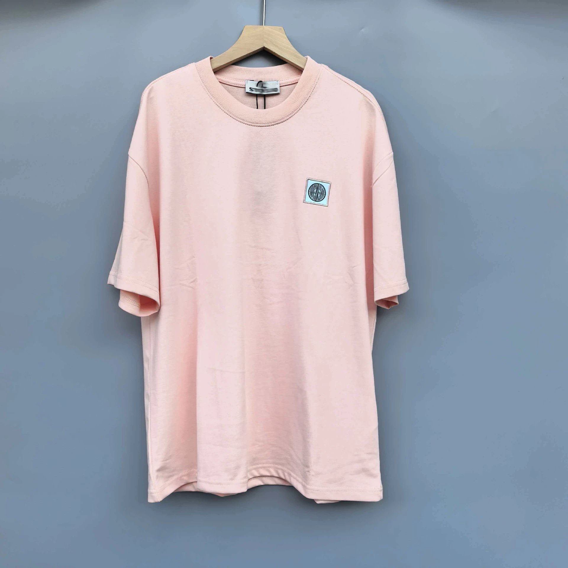 Design Minimalist Patch T-Shirt Dusty Pink T-Shirt - 17