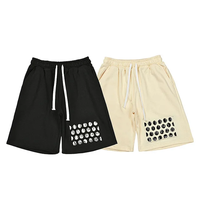 Maison Margiela Shorts Drawstring with numeric graphic print product detail image 3