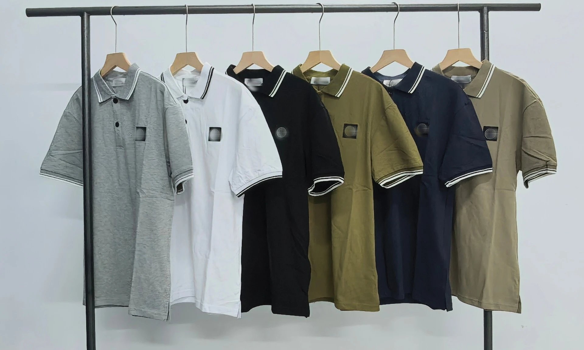 Design Polo Shirt Navy Piqué with Square Logo Patch - 2