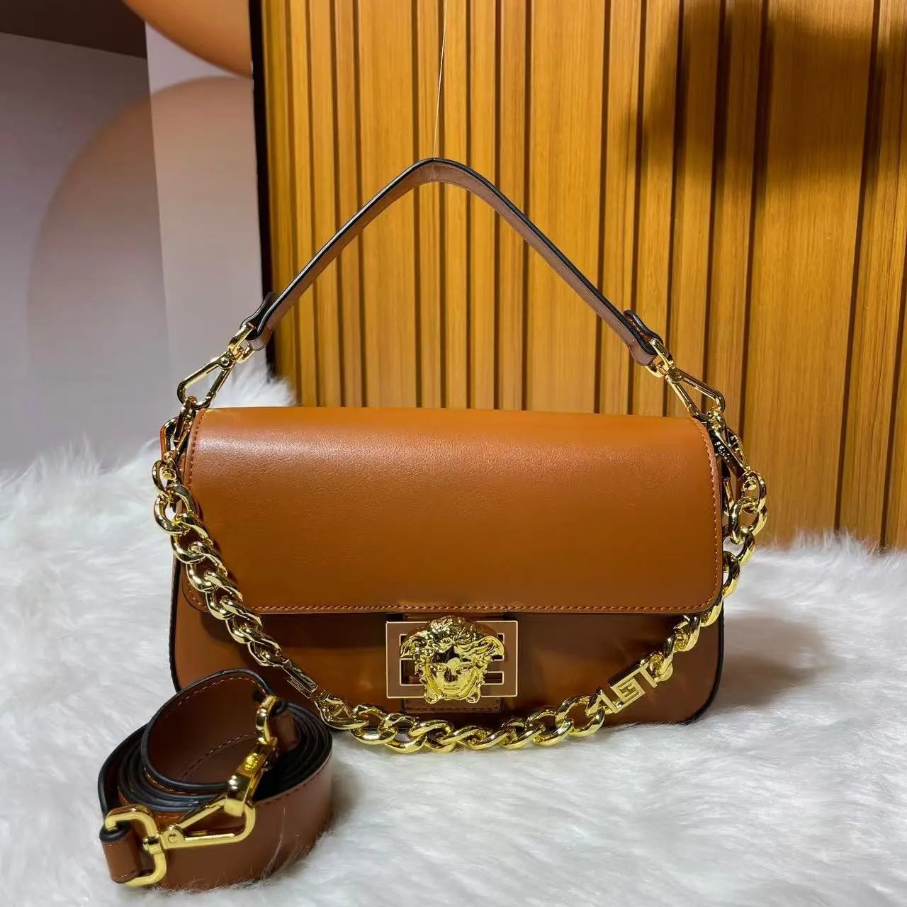 Versace La Medusa Chain Bag Black - 4