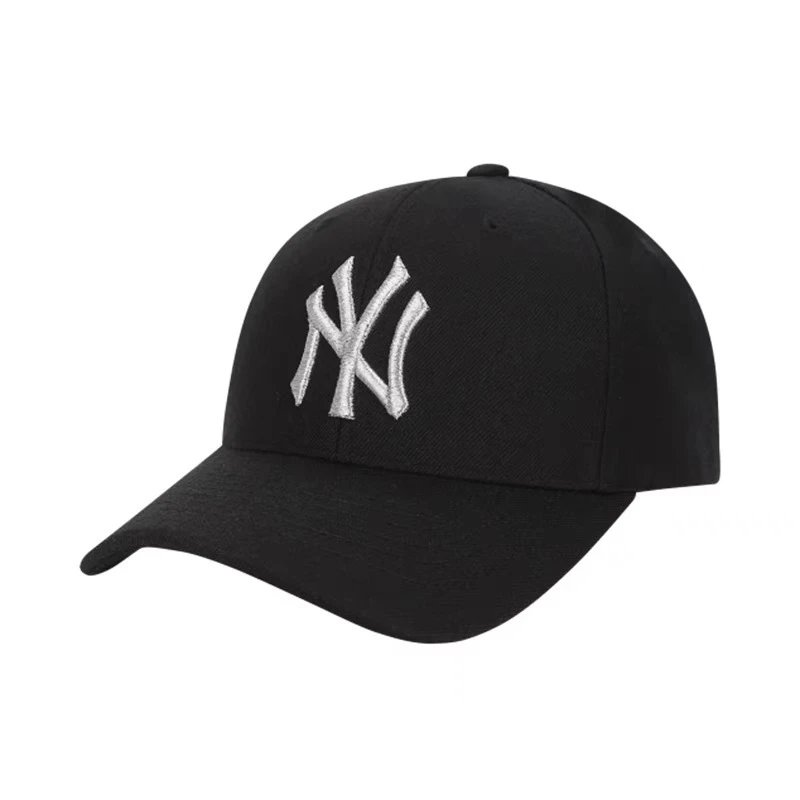 MLB Hats Adjustable curved-brim baseball cap with embroidered New York Yankees logo — Black Hat Silver Label NY