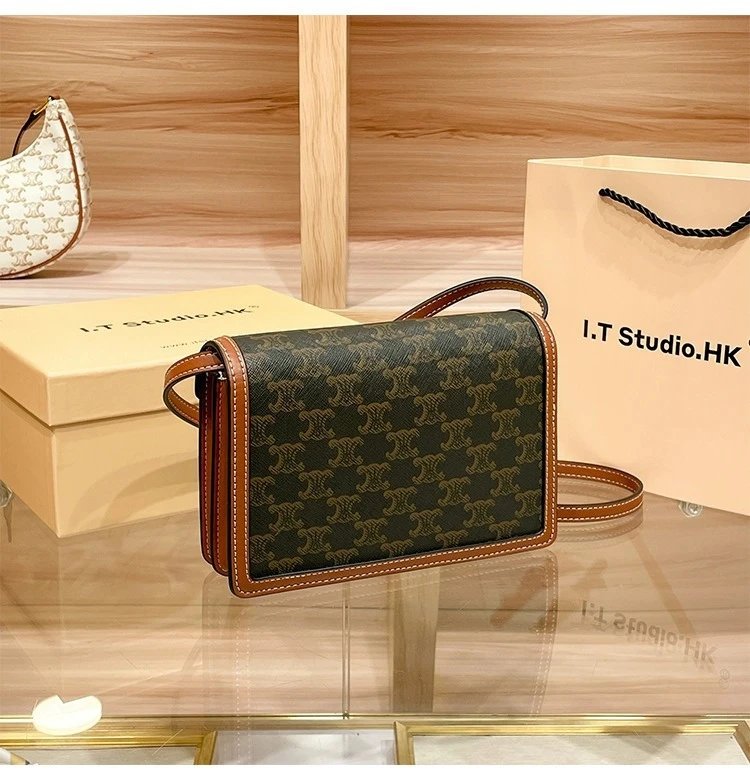 Design I.T Studio.HK C-Logo Crossbody Bag Olive Green with Tan Leather Trim Crossbody Bags - 8