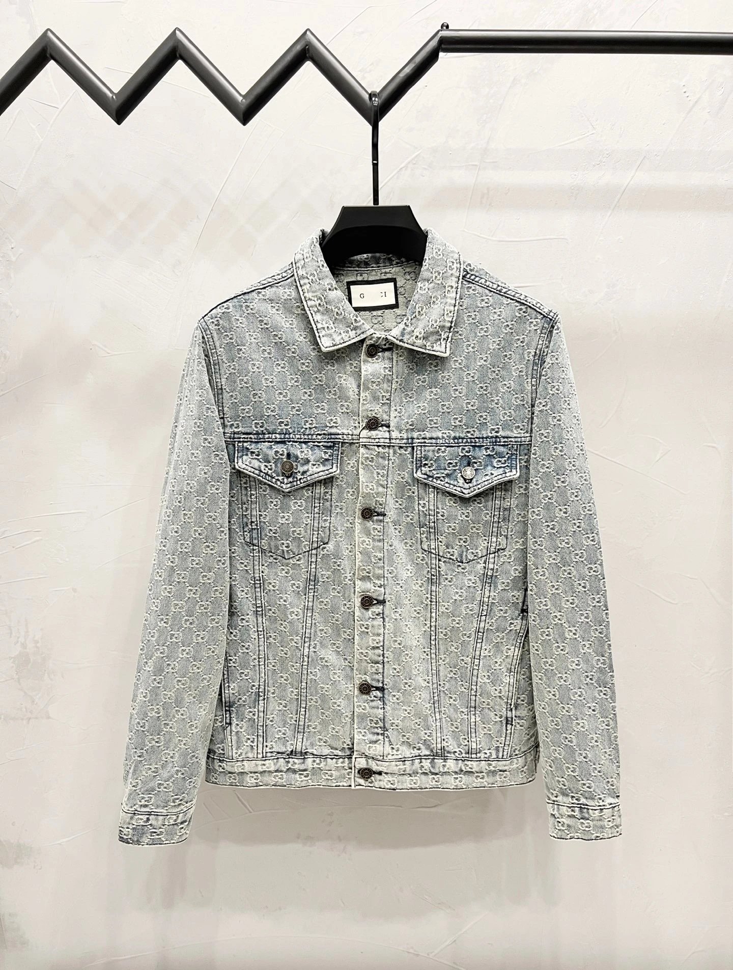 Design Light Wash Denim Jacket with Pearl Buttons and Embroidered Pocket - 3