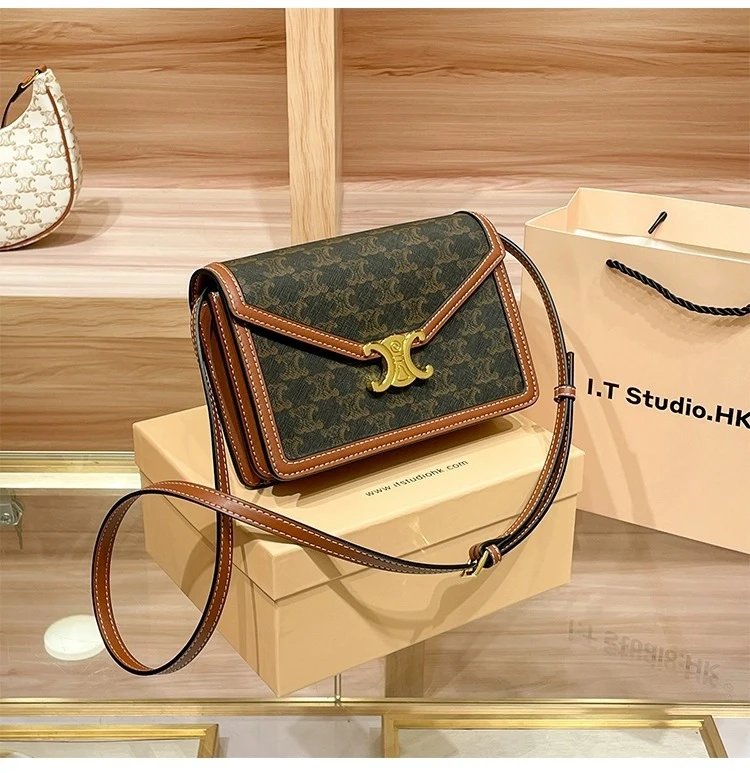 Design I.T Studio.HK C-Logo Crossbody Bag Olive Green with Tan Leather Trim Crossbody Bags - 13