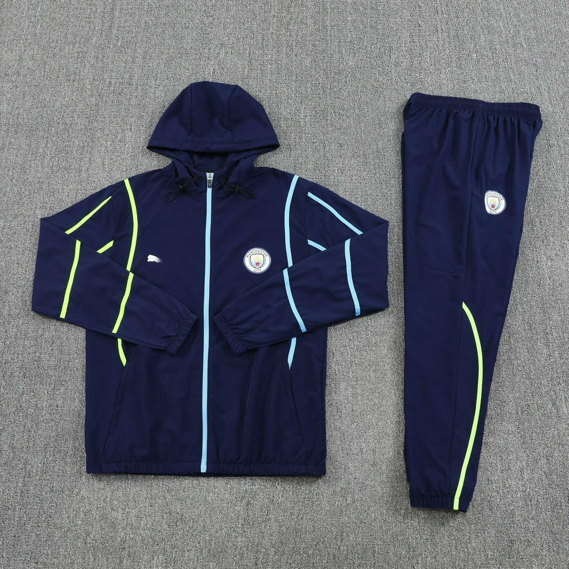 Adidas Manchester United Training Tracksuit Pink / Black - 7