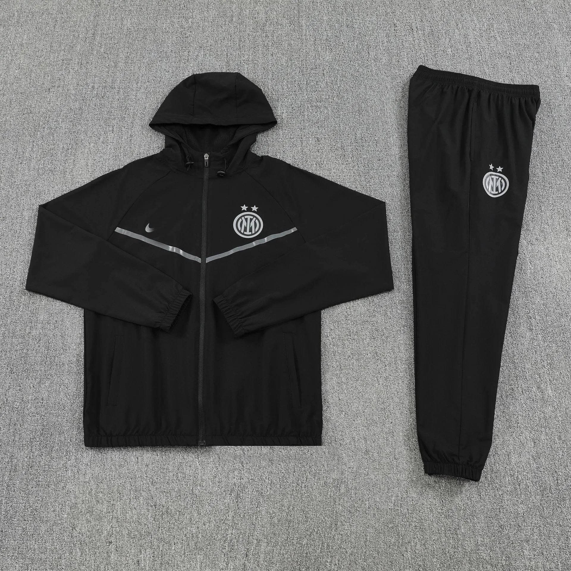 Adidas Manchester United Training Tracksuit Pink / Black - 16