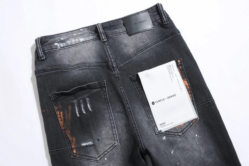 Amiri Distressed Slim Fit Light Wash Jeans - 39