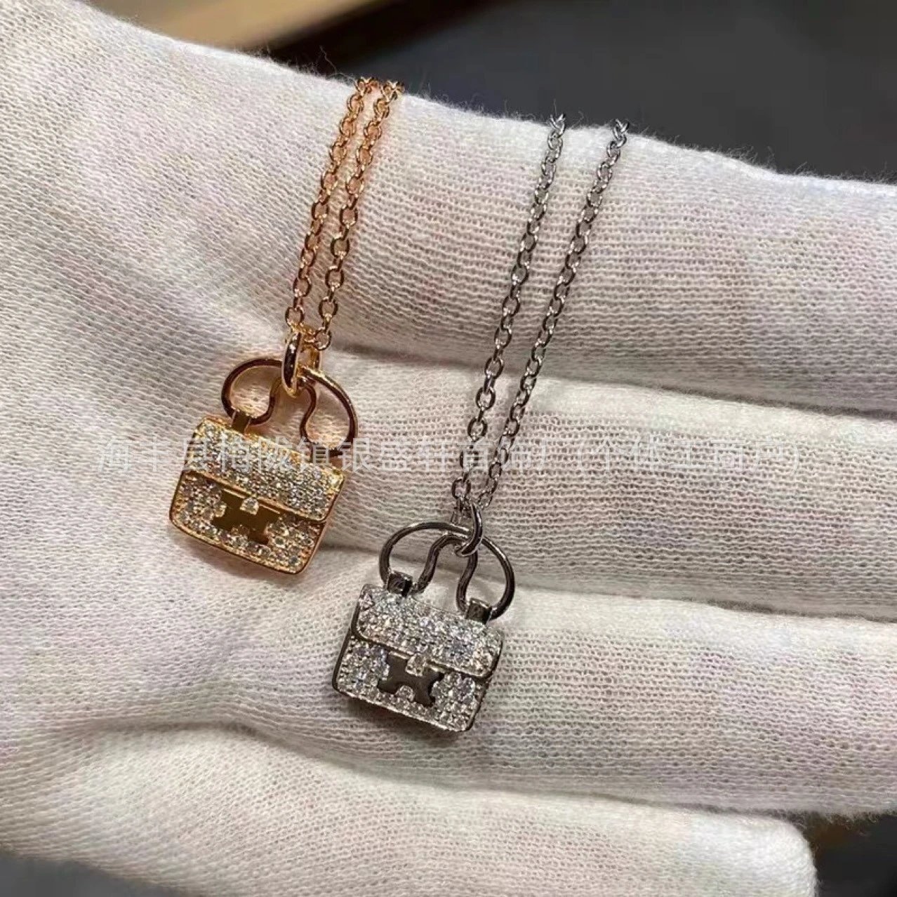 Design Mini Bag Pendant Necklace Rose Gold Pink Crystal Jewelry - 3
