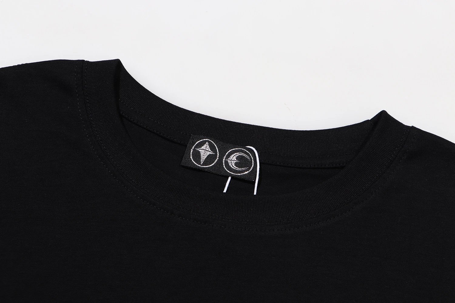 Design Deconstructed Seam T-Shirt White - 17