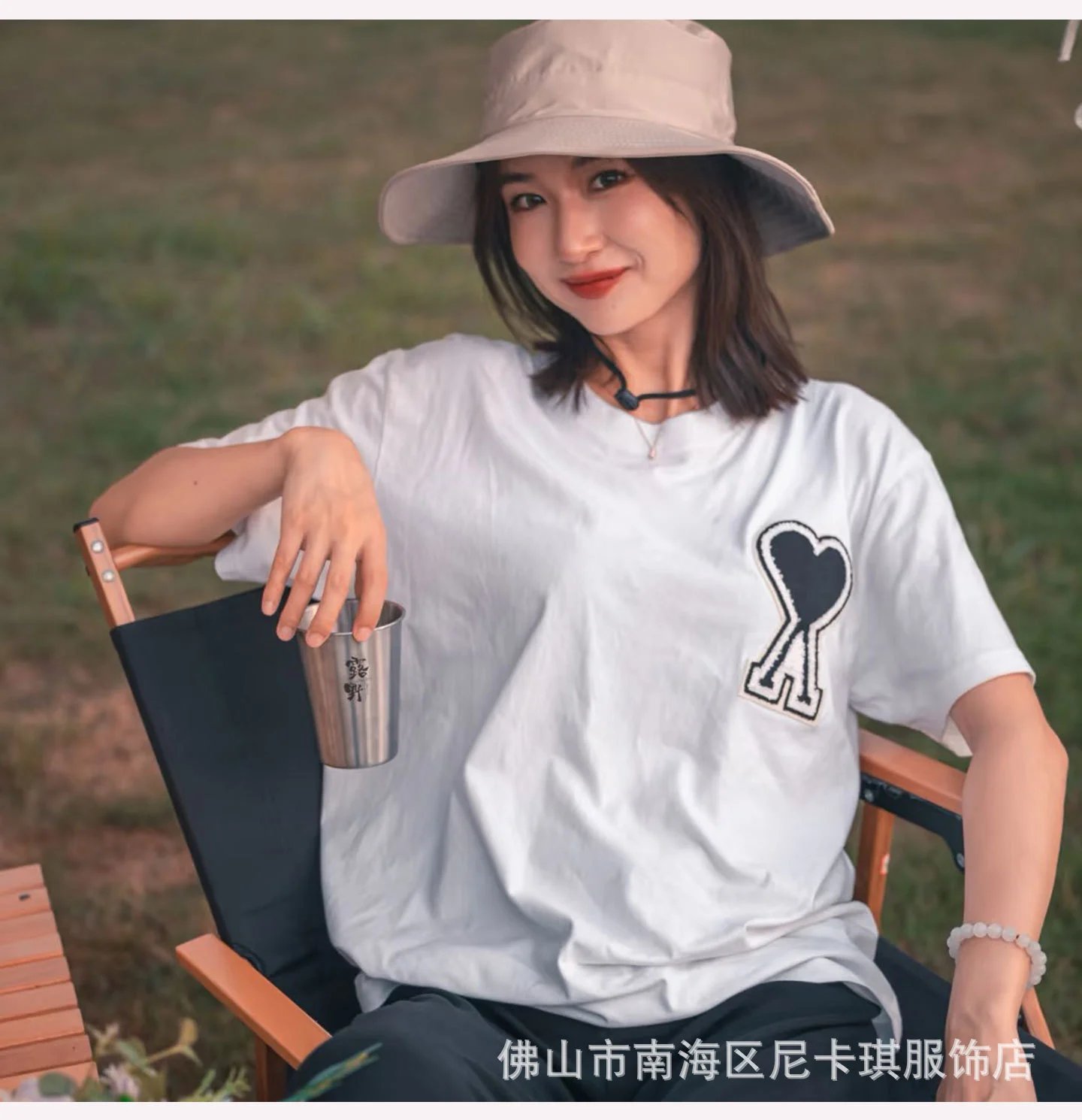 Ami Paris Heart Logo Black T-Shirt - 32