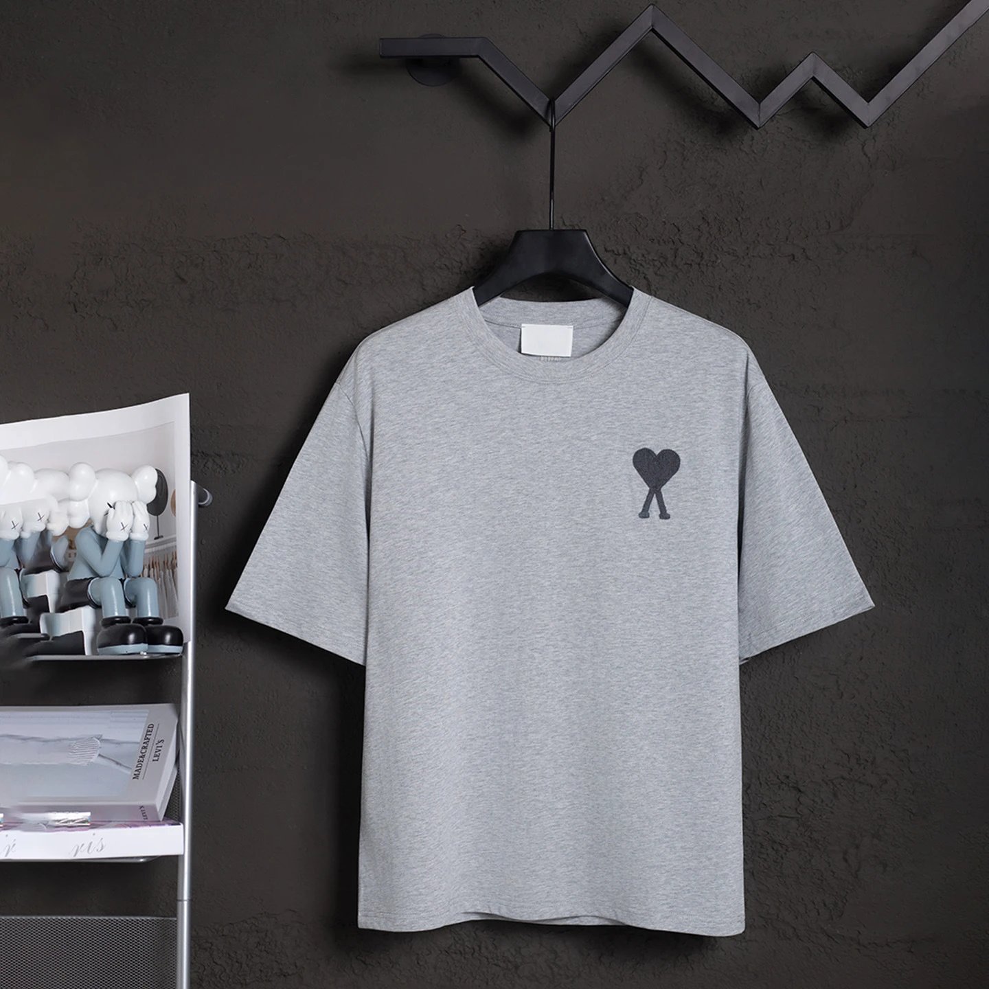 Ami Paris Heart Logo Beige T-Shirt - 31