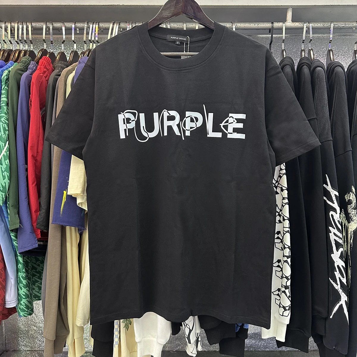 Purple Brand Purple Crowd Print Black T-Shirt - 16