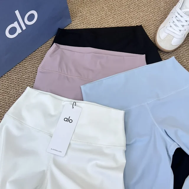 Alo Trousers High-Waisted Ankle-Length Leggings product detail image 4