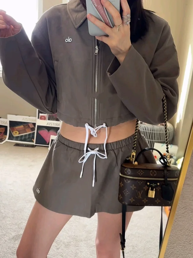 Alo Matching Sets Cropped zip-up jacket and drawstring mini skirt set product detail image 10