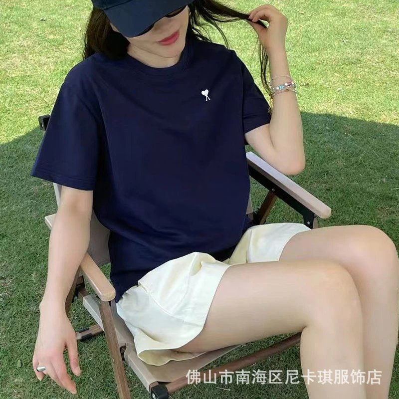 Ami Paris Heart Logo Black T-Shirt - 8