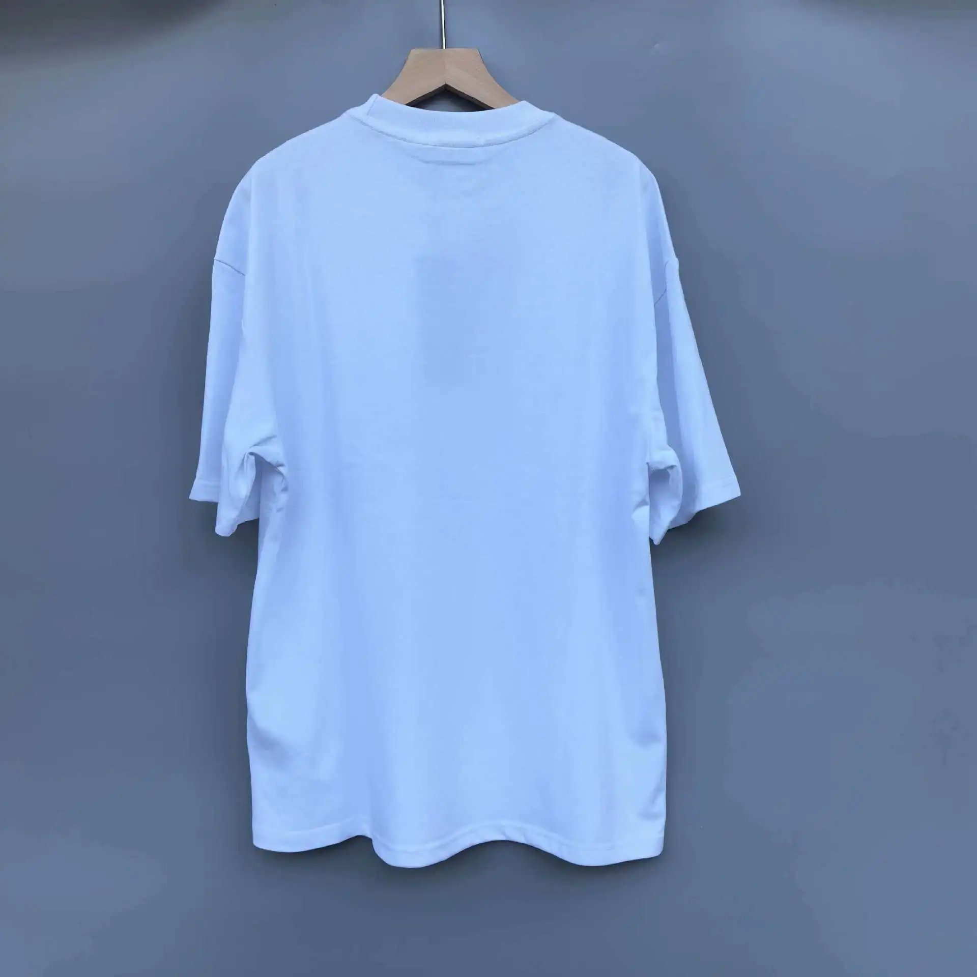 Design Minimalist Patch T-Shirt Dusty Pink T-Shirt - 6
