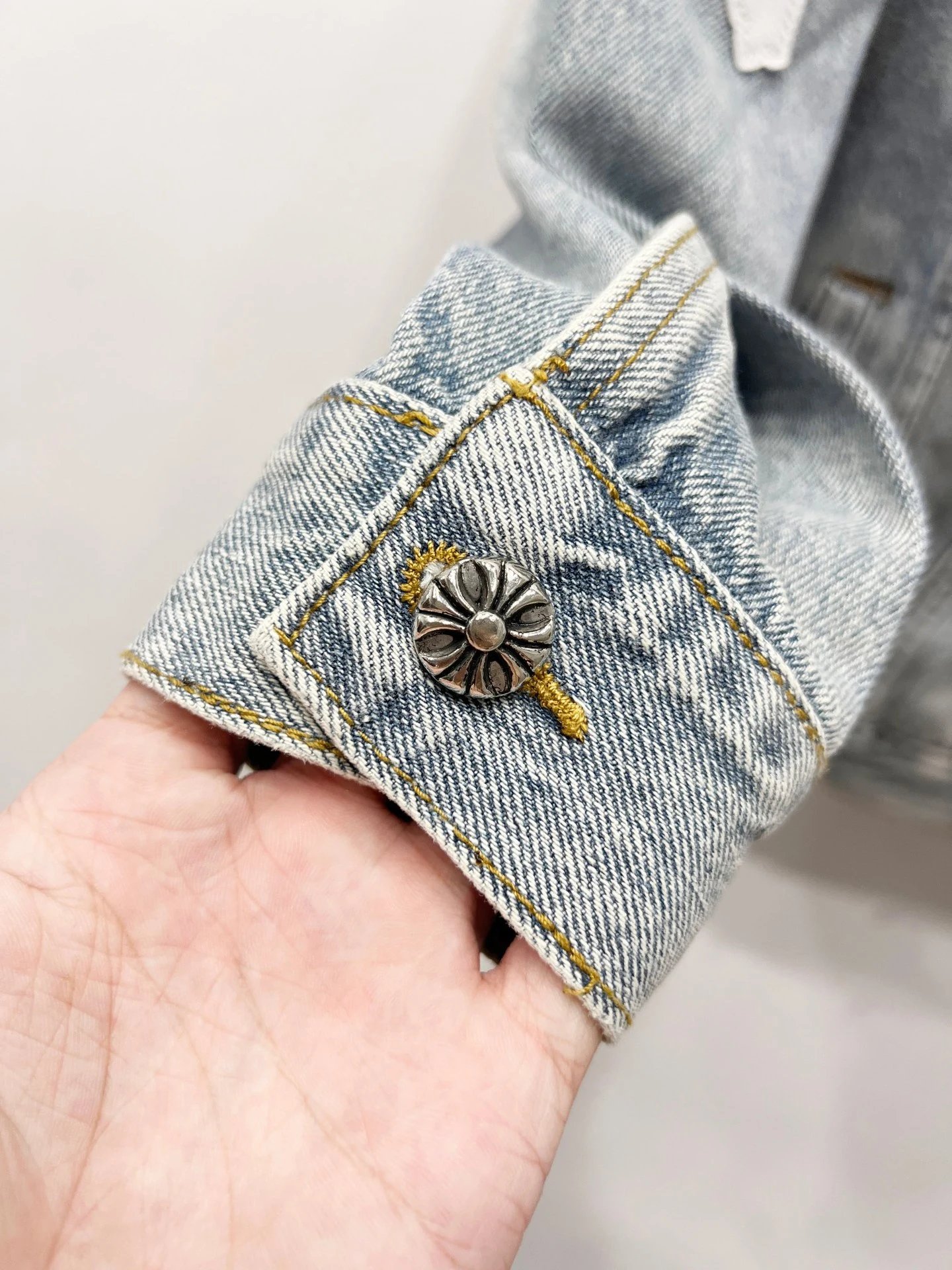 Chrome Hearts Cross-Embroidered Beige Denim Jacket - 10