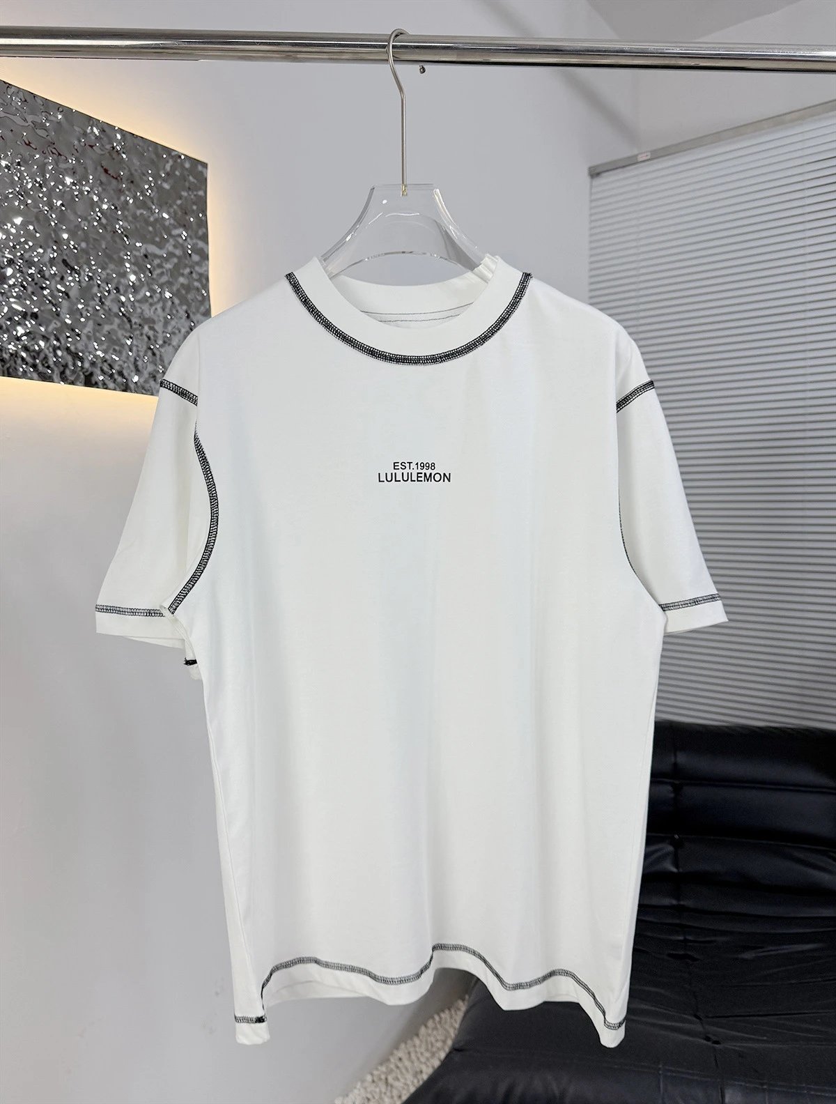 Lululemon EST.1998 Graphic T-Shirt Black - 24
