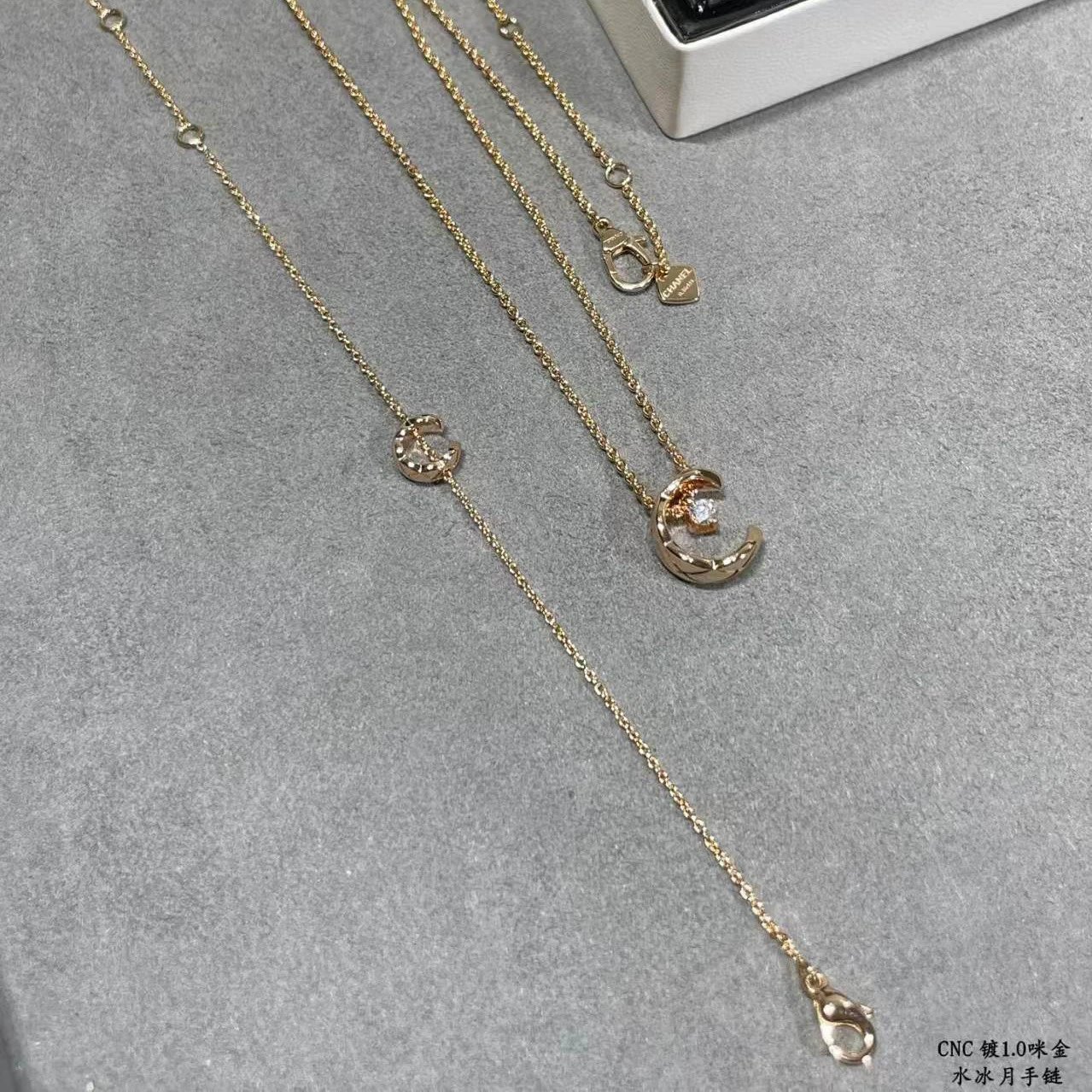 Design Gold-Tone Crescent Moon Necklace Set with Earrings and Pendant Jewelry - 11