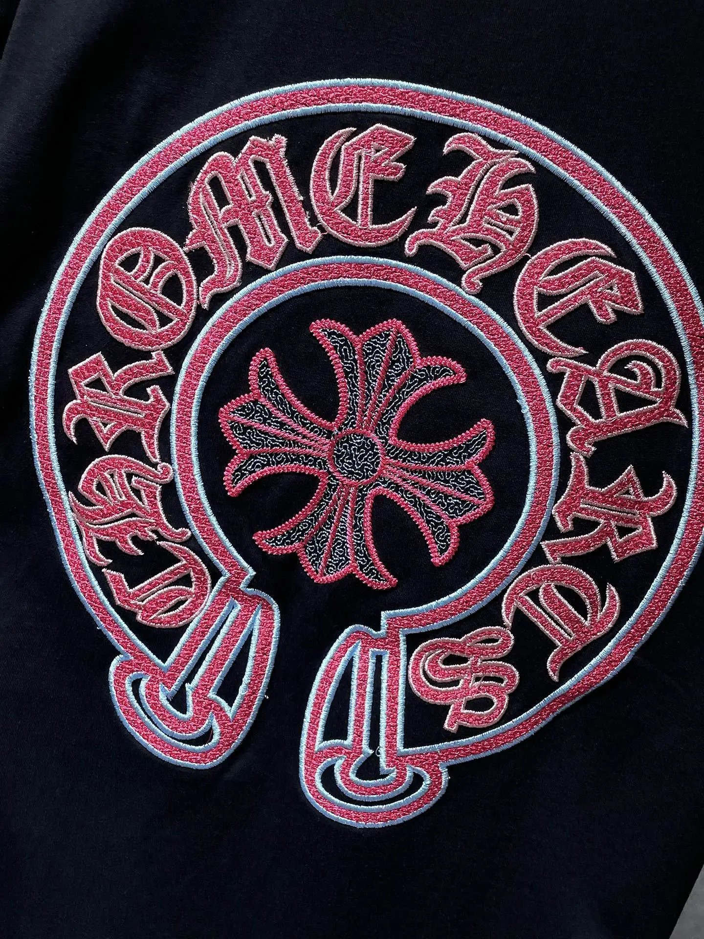 Chrome Hearts Circle Cross Embroidered White T-Shirt - 32
