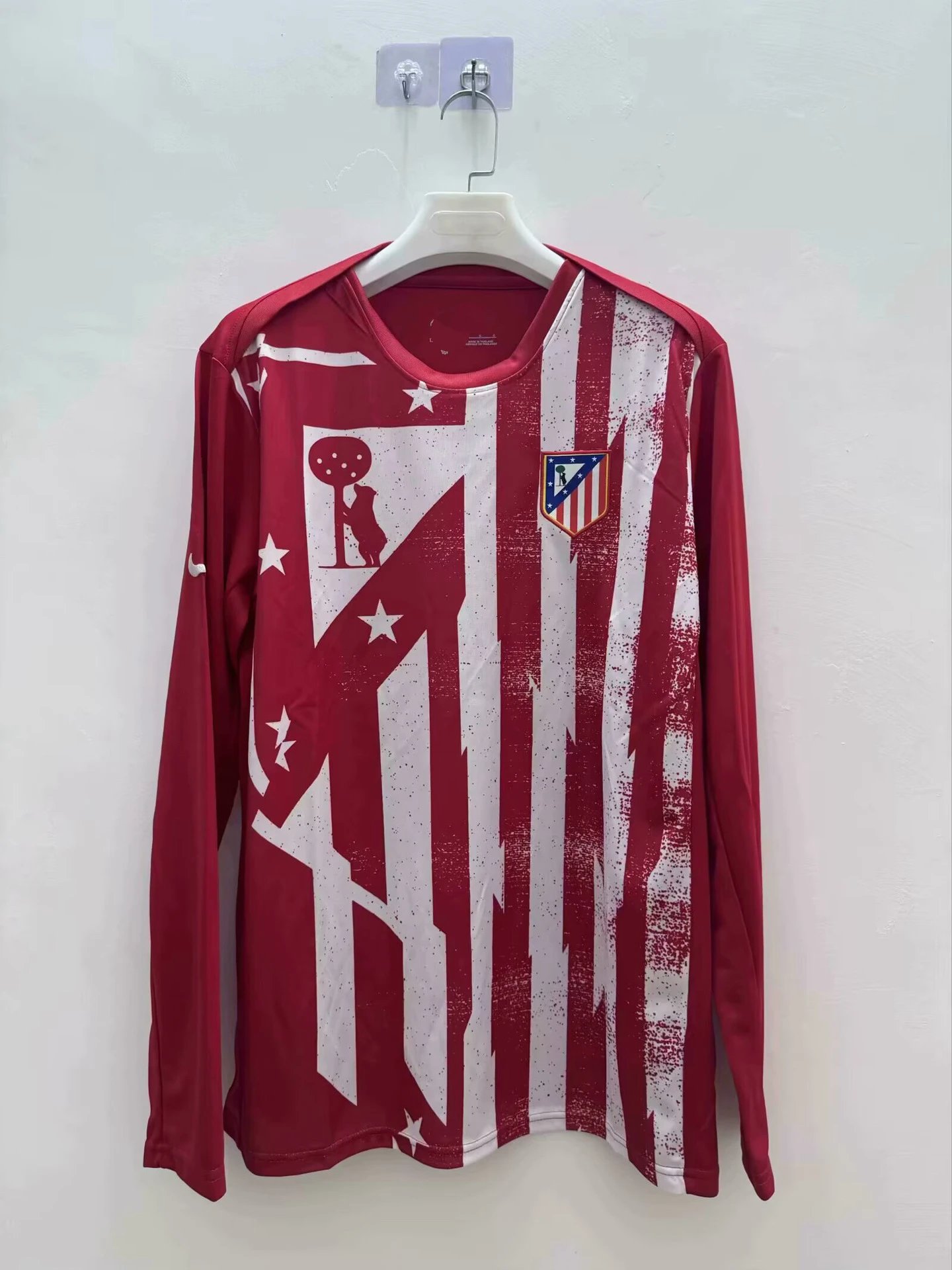 AC Milan Benfica Home Long-Sleeve Jersey Red Jersey - 22