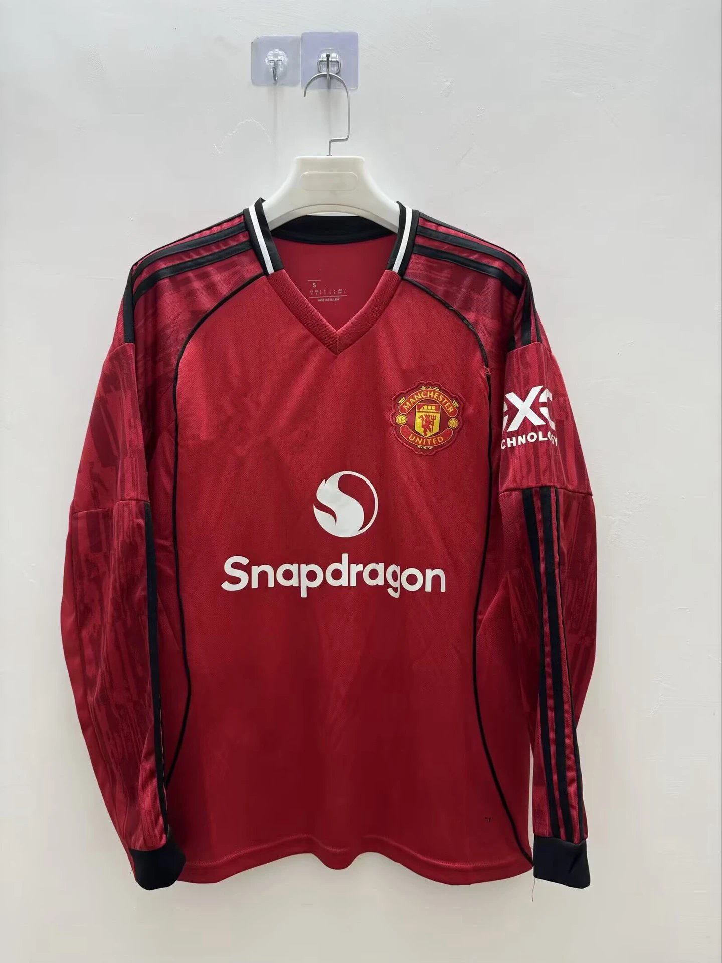AC Milan Benfica Home Long-Sleeve Jersey Red Jersey - 27