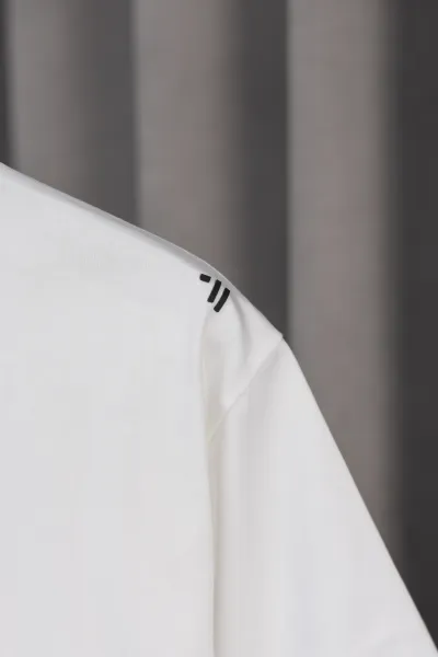 Prada Logo-Print Black T-Shirt - 7