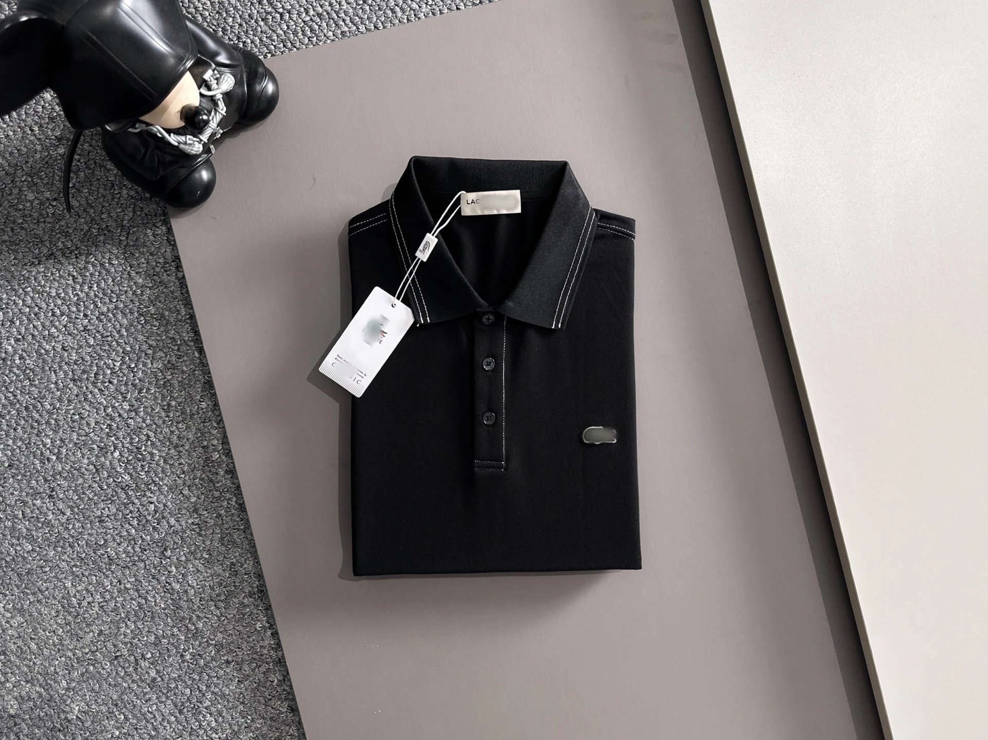 Off-White Polo Shirt White with Black Contrast Collar and Tape Detail Tops Polo - 3