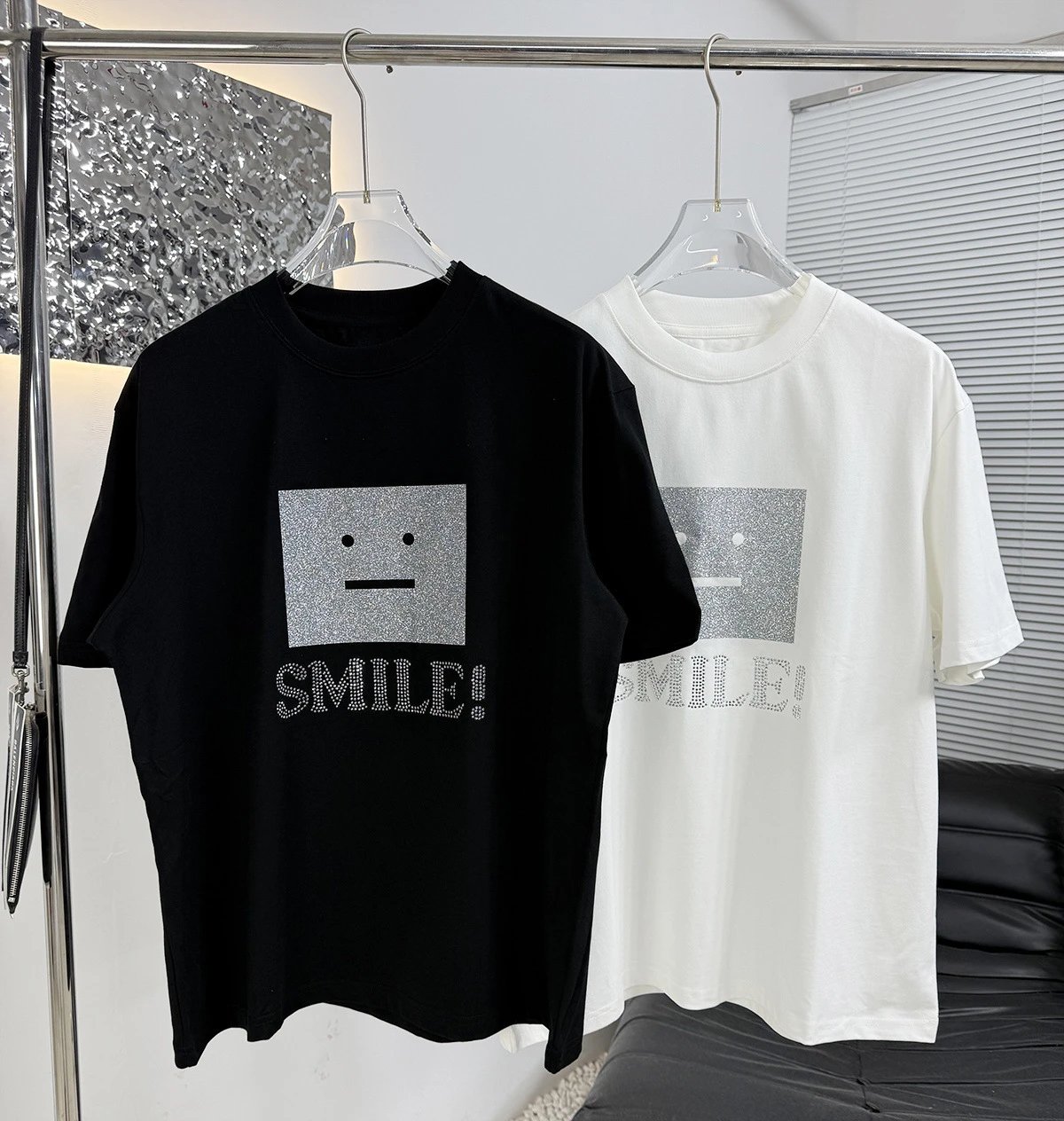 Lululemon EST.1998 Graphic T-Shirt Black - 31