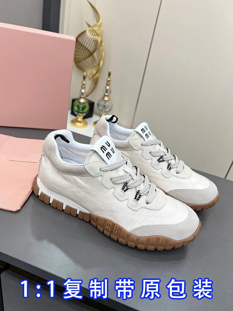 Miu Miu Runaway Sneakers Yellow Suede and Nylon - 4