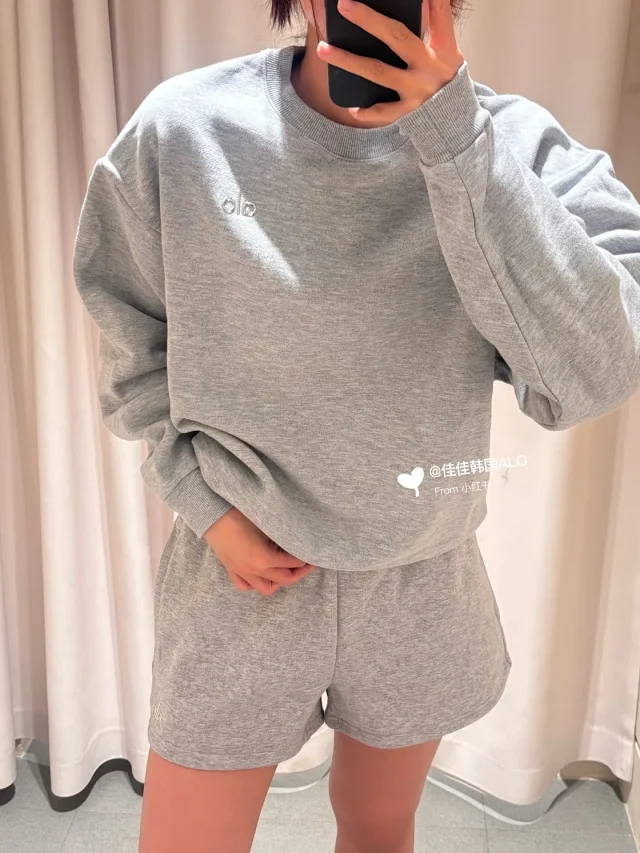 Alo Matching Sets Crewneck sweatshirt and drawstring jogger set product detail image 8