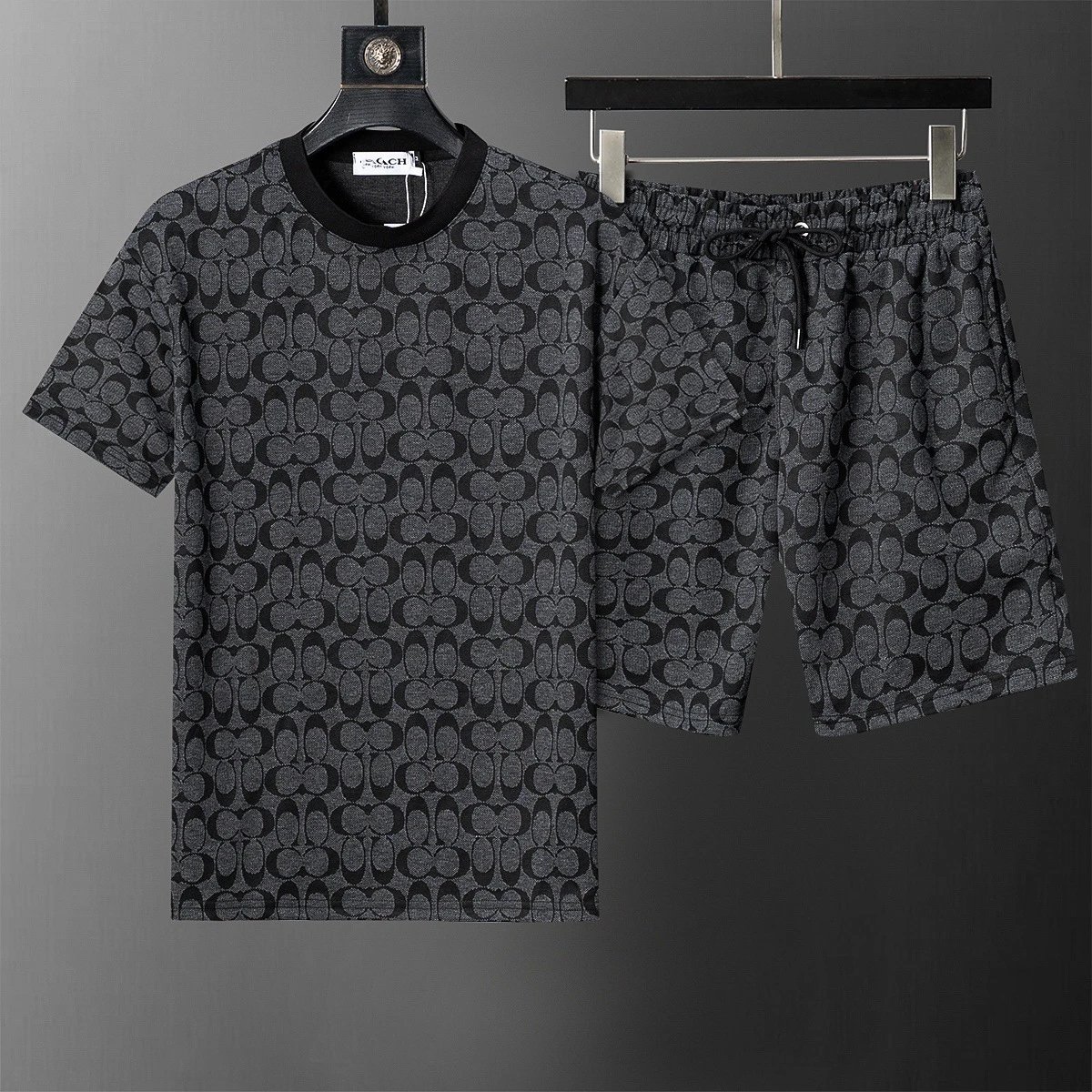 Louis Vuitton Matching Sets Short-Sleeve T-Shirt and Shorts Set — 6637 Black Grey