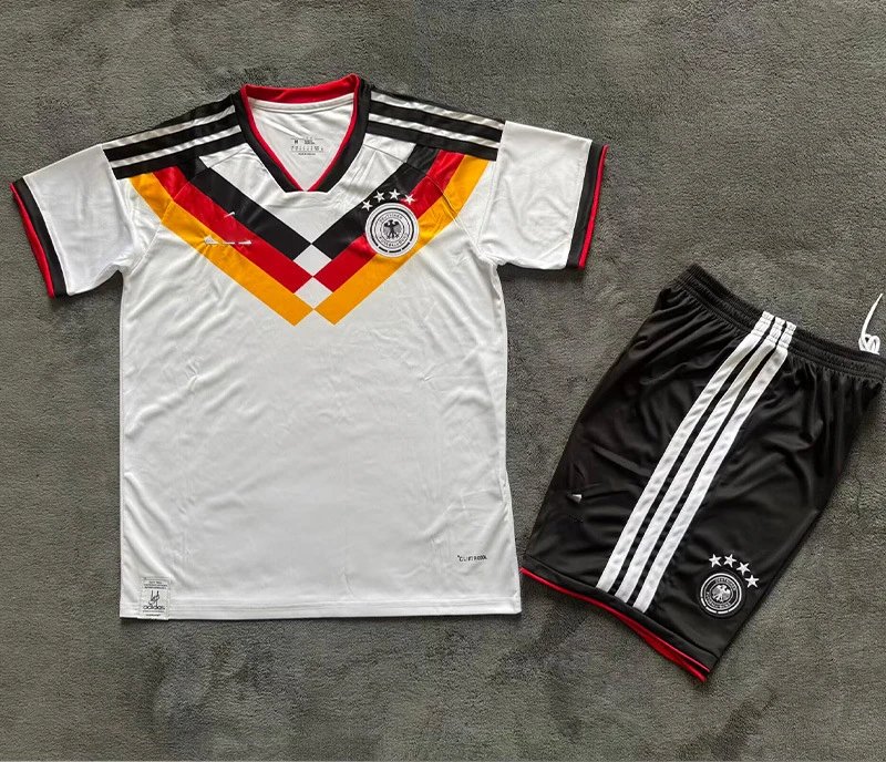 Design Belgium National Team 2022 Home Jersey Red / Black / Yellow Jersey - 7
