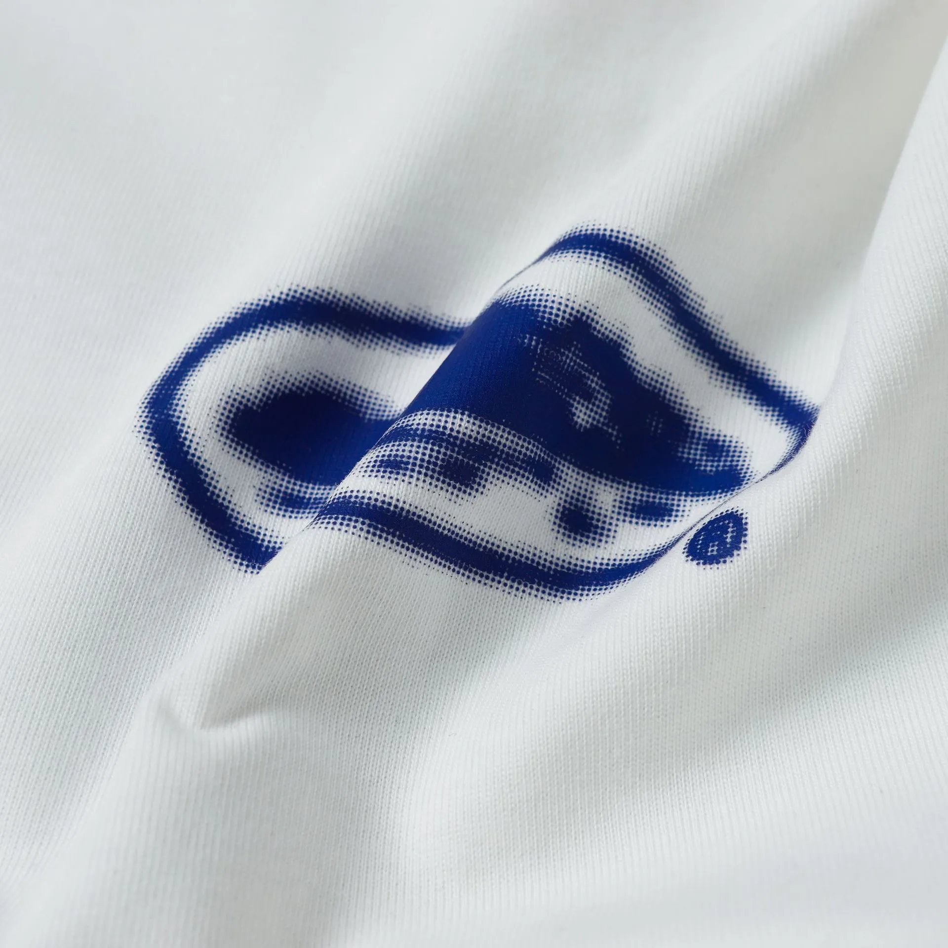 Design Flame Island Graphic T-Shirt White Tops.t Shirts - 29